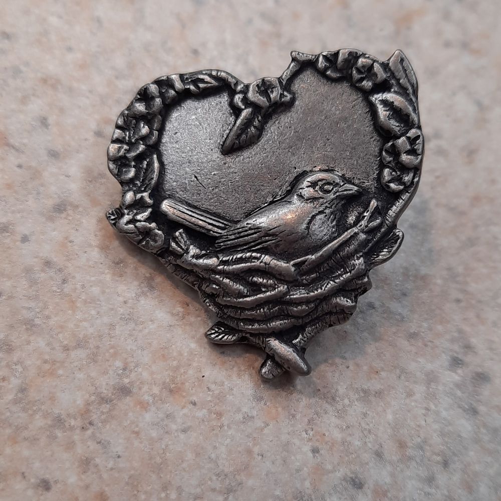 Birds & Bloom 2004 brooch pewter